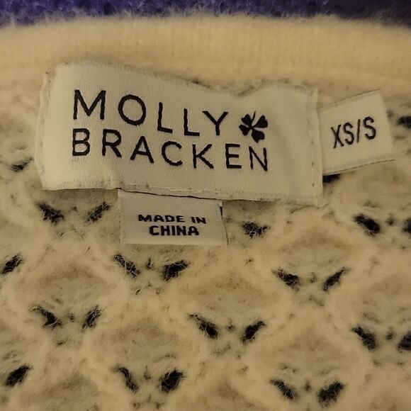 Molly Bracken slouchy cropped sweater. Size XS/S, Cream color - Picture 3 of 3